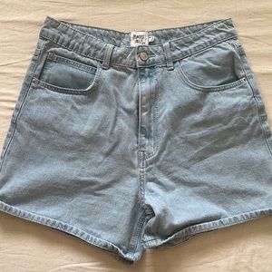 Princess Polly Swalla Jean Shorts Light Blue (US 8)